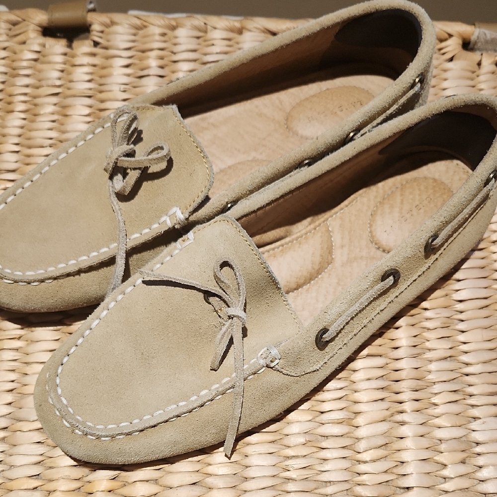 EUC Lands' End Tan Suede Loafers